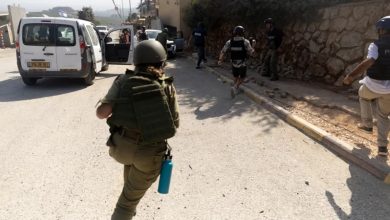 إسرائيل تعترف بمقتل ضابط وحزب الله ينفذ 25 هجوما