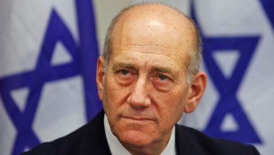 رئيس وزراء إسرائيل السابق إيهود أولمرت