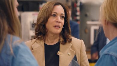 كمالا هاريس