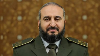 اللواء مرهف أبو قصرة، وزير الدفاع في حكومة تصريف الأعمال السورية