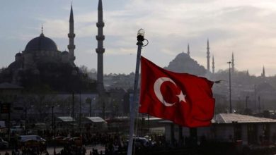 وفاة 11 شخصا بينهم أجانب بسبب تسمم كحولي