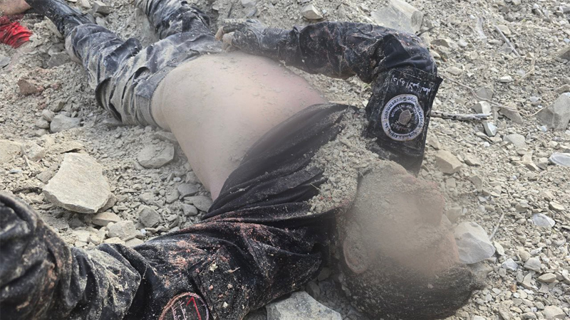 العثور على مقبرة جماعية تضم عناصر من الأمن والشرطة قرب القرداحة