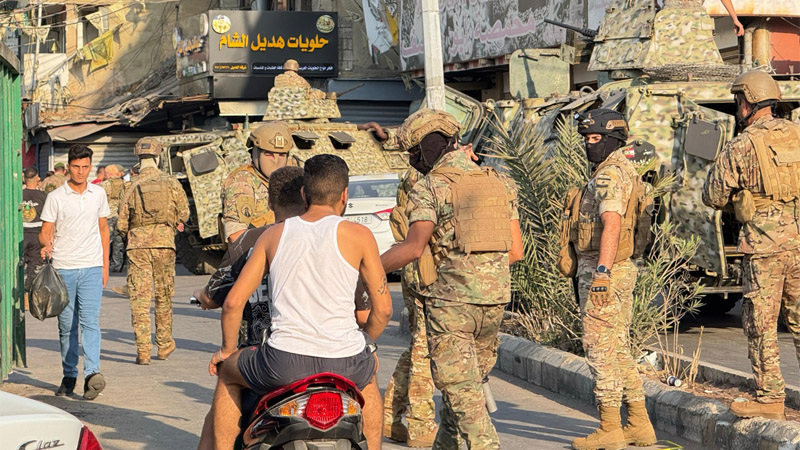 انقسام فلسطيني حول خطوة تسليم السلاح في لبنان