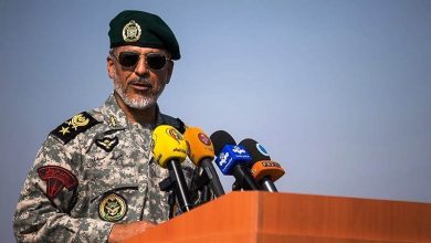 رئيس أركان الجيش الإيراني الأدميرال حبيب الله سياري