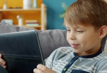 تأثير الأجهزة اللوحية على نمو الدماغ عند الأطفال