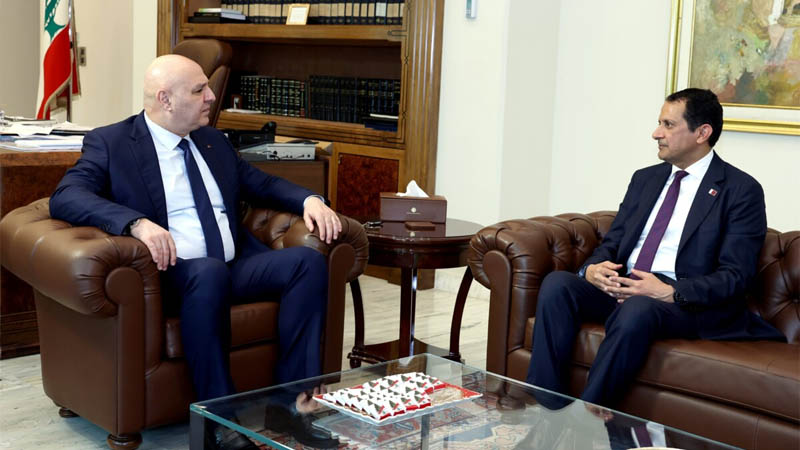 رئيس الجمهورية العماد جوزاف عون والسفير القطري في لبنان الشيخ سعود بن عبد الرحمن آل ثاني