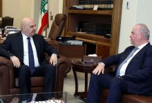 العماد جوزاف عون ووزير الاتصالات شارل الحاج