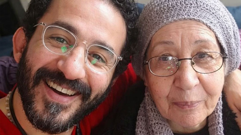 وفاة والدة أحمد حلمي