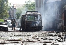 روسيا تتهم أوكرانيا باستهداف حافلة مدنية